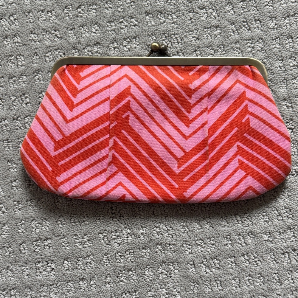Pink and Red Chevron Kiss-Lock Clutch